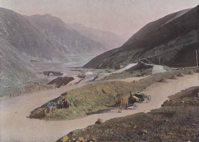 Militaire route van Georgië door European Photographer