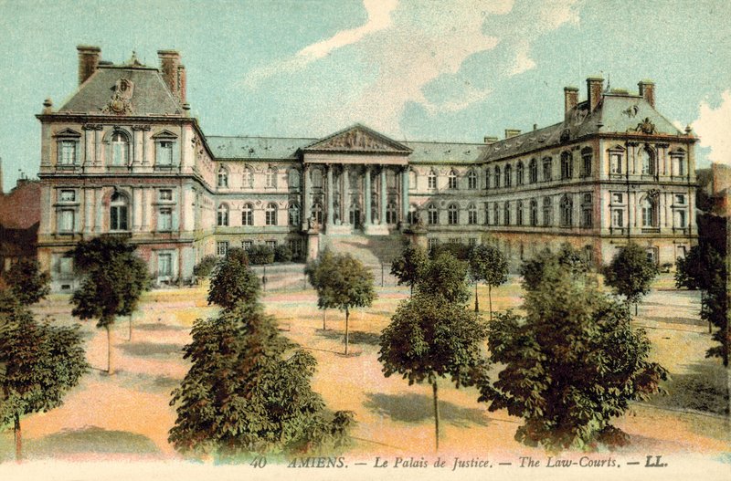 Amiens, Het Paleis van Justitie door French Photographer