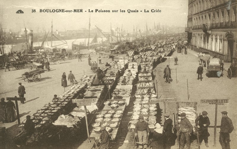 Vis op de kade, Boulogne-sur-Mer door French Photographer