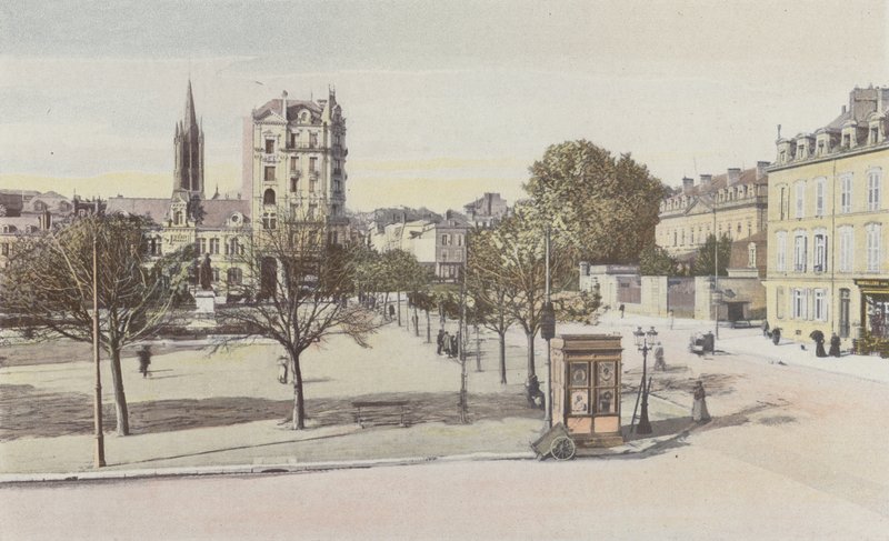 Limoges, Place Jourdan door French Photographer