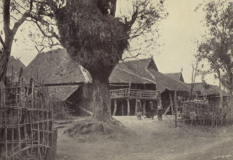 Birma: In Kengtung door Georges Bertin Scott