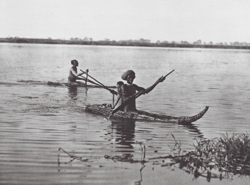 Afrika: Shilluk Vlotten door Hugo Adolf Bernatzik