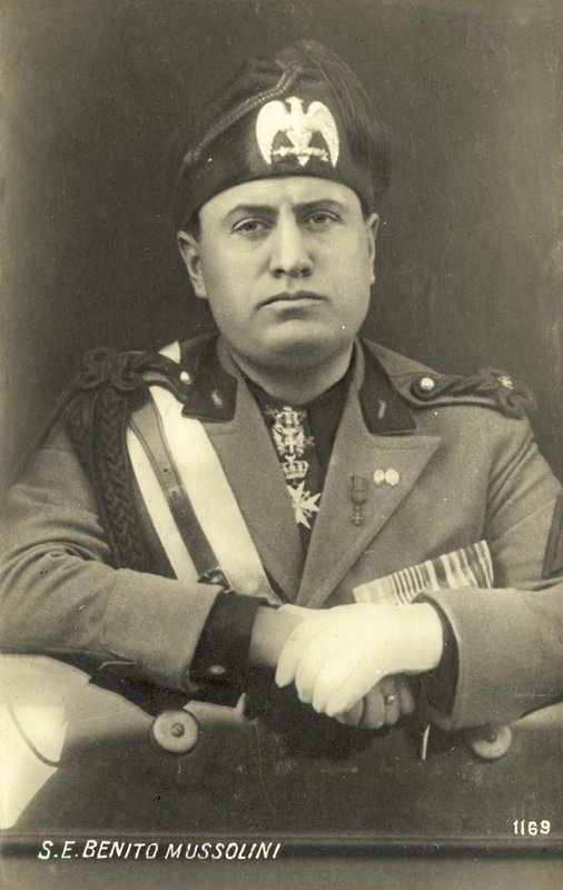 Benito Mussolini door Italian Photographer