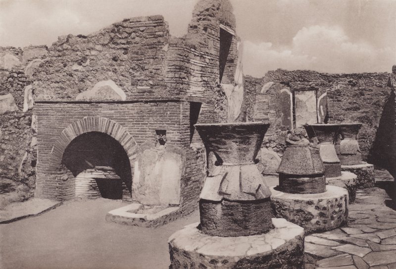 Forno e Mulini, Owen en Mill door Italian Photographer