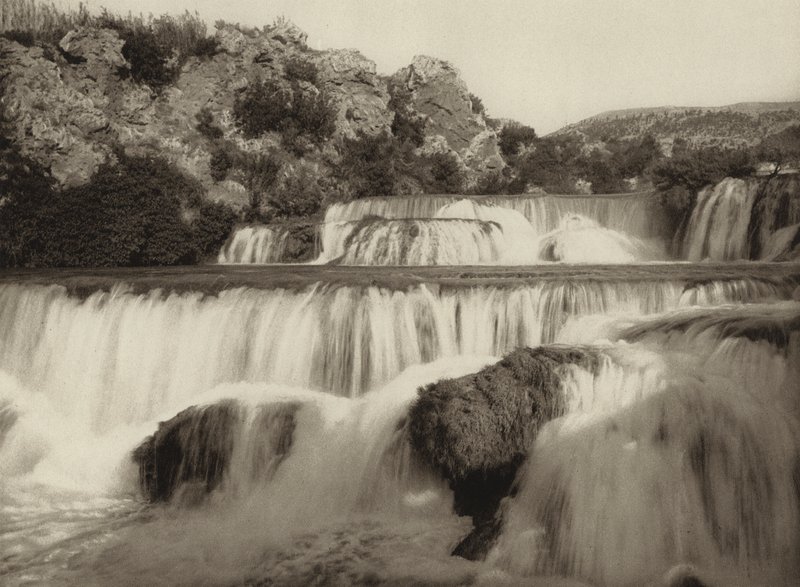 Joegoslavië: Krka-watervallen door Kurt Hielscher