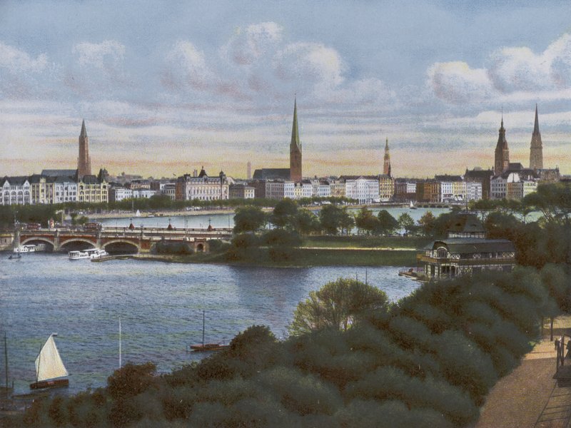 Hamburg: Lombardsbrug door Photographer German