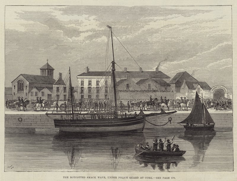 De geboycotte Smack Wave, onder politiebewaking in Cork door Walter Paget